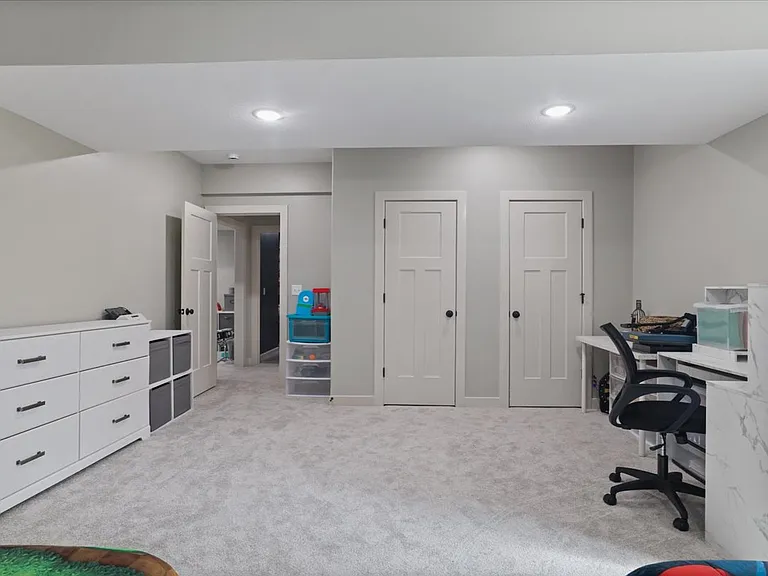 2210 Piedmont Pl — Photo 17