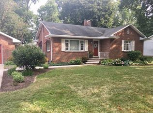 1825 Elm Dr, Fremont, OH 43420