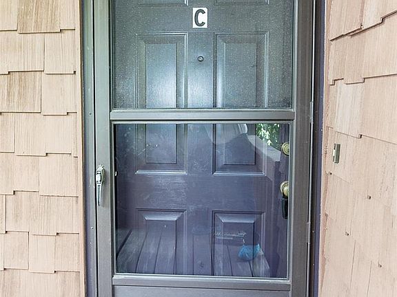 3rd image of 5161 Hollow Wood Ct APT C