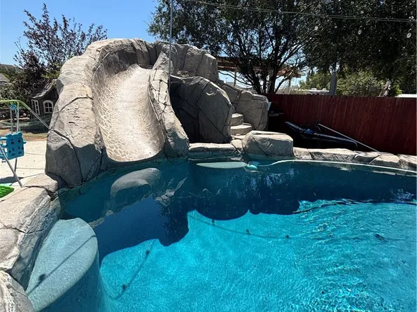 2359 Temescal Ave, Norco, CA 92860