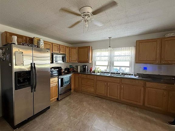 5th image of 1527 W Randolph St