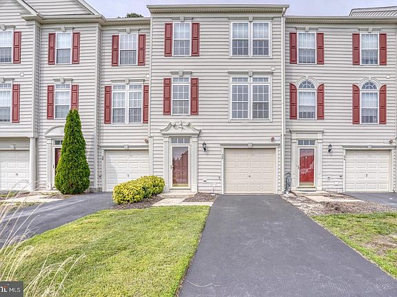 3rd image of 36 John Hall Dr