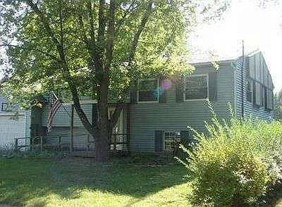 5535 Cabot St photo 1