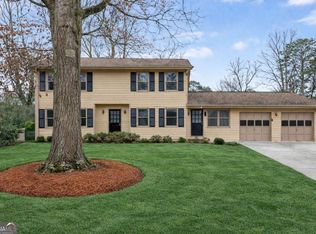 537 Angie Way SW, Lilburn, GA 30047