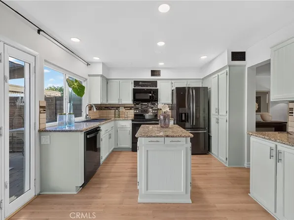 18261 Arches Ct, Fountain Valley, CA 92708