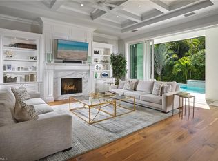 498 Devils Ln, Naples, FL 34103