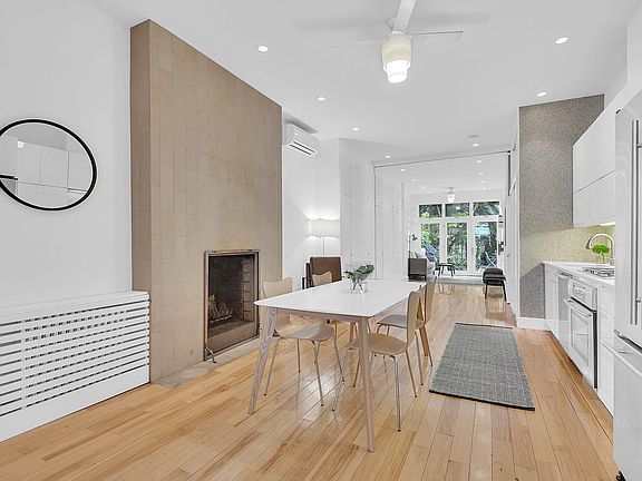 3rd image of 512 Henry St APT 1