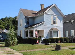 1616 Chestnut St, Coshocton, OH
