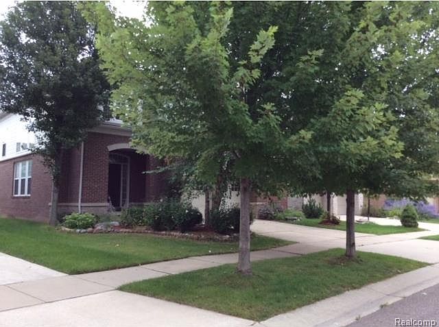 2nd image of 44908 Paine Dr