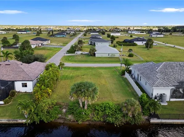 3709 NW 43rd AVE, CAPE CORAL, FL 33993
