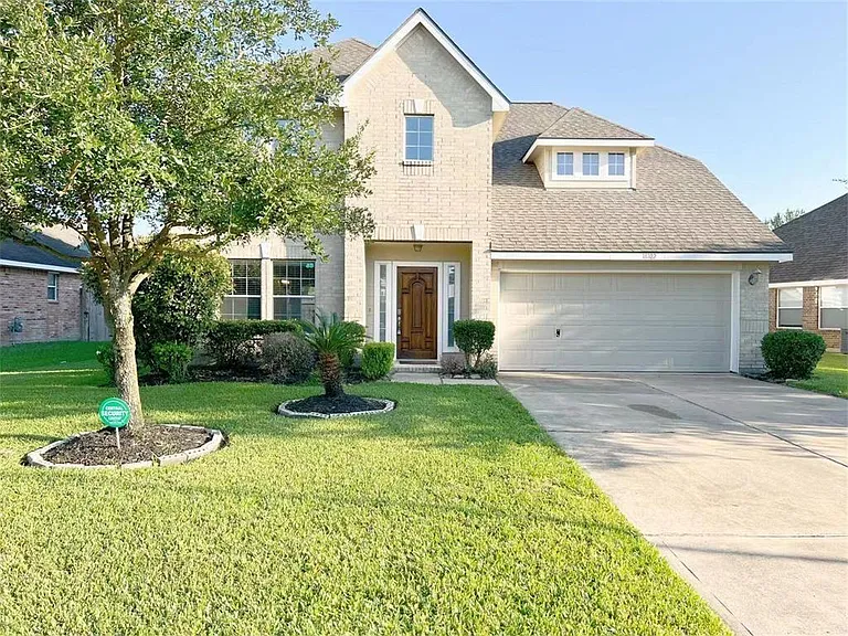18102 Redoak Manor Ln — Photo 1
