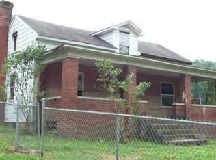 116 Municipal Dr, Connellsville, PA 15425