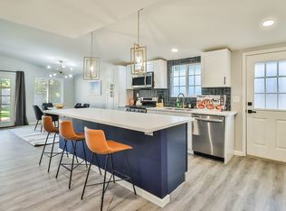 6564 Kelvin Ave, Winnetka, CA 91306