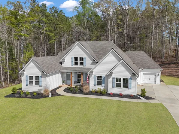 215 Greyfairs Ave, Senoia, GA 30276