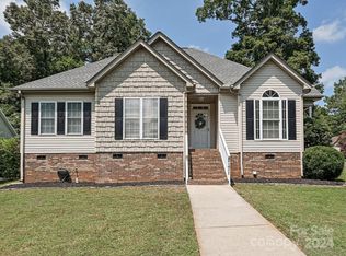 2171 Belle Chase Dr, Rock Hill, SC 29732
