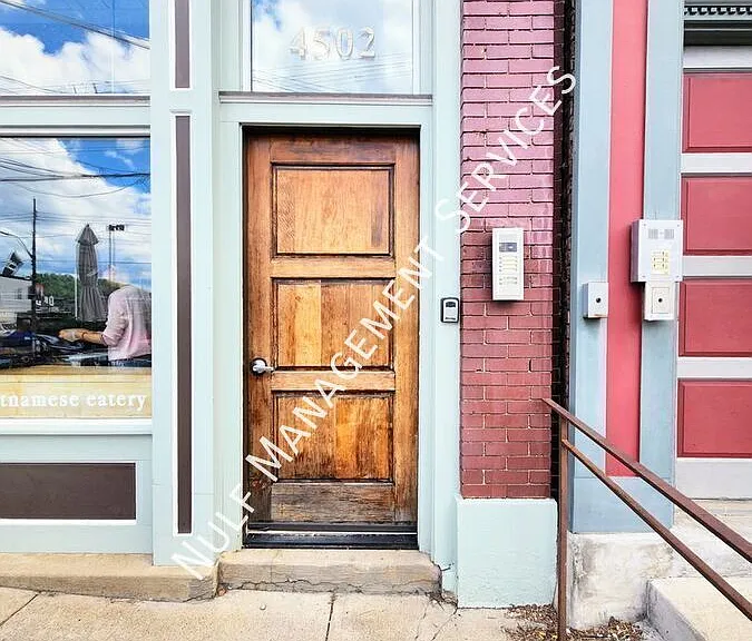 4502 Butler St #2 — Photo 8