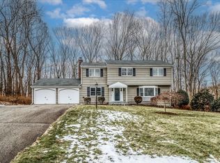 107 Greenbrier Rd, Trumbull, CT 06611