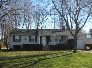 662 Main St, Cromwell, CT 06416