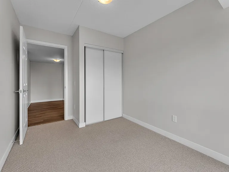 105 Ridgeway Pl — Photo 23