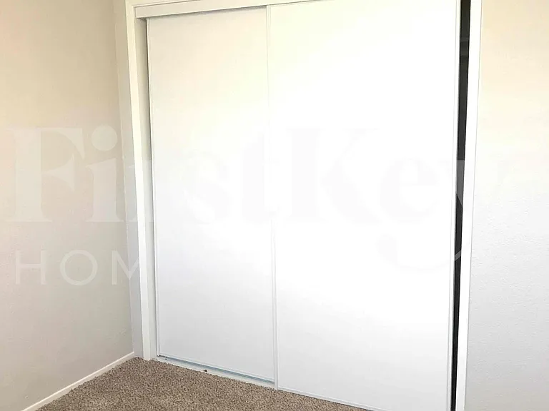 1810 Renada Cir — Photo 22