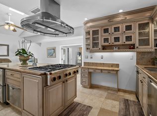3490 Highland Dr, Carlsbad, CA 92008