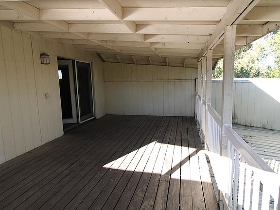4th image of 502 W 16th St #502