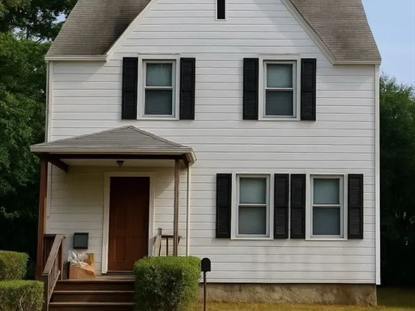 69 Hopedale St, Allston, MA 02134