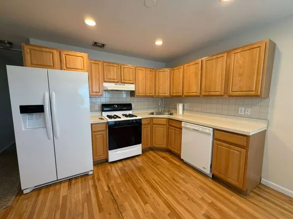 (undisclosed Address), Farmingdale, NY 11735