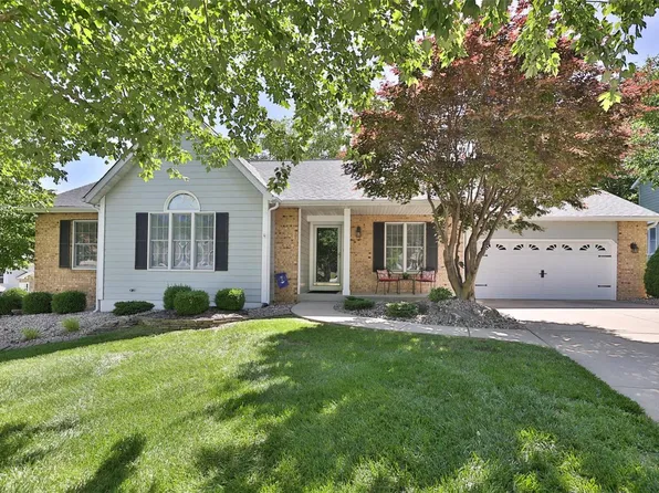 31 Amber Ct, Glen Carbon, IL 62034