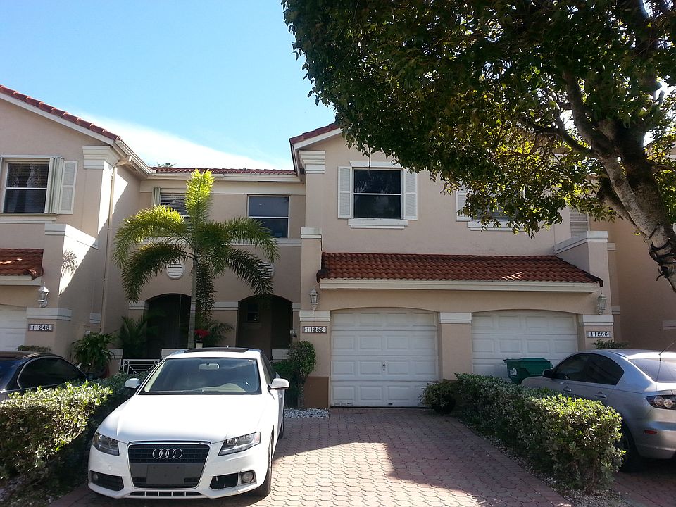 1st image of 11252 NW 42nd Ter