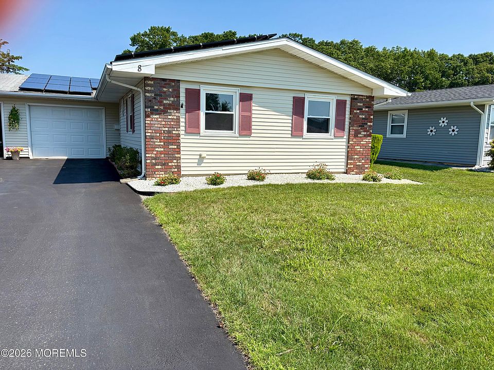 1st image of 8 Dryden Road