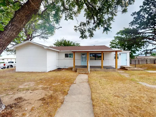 302 E 10th St, Shattuck, OK 73858
