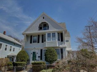 48 Waldo St, Pawtucket, RI 02860