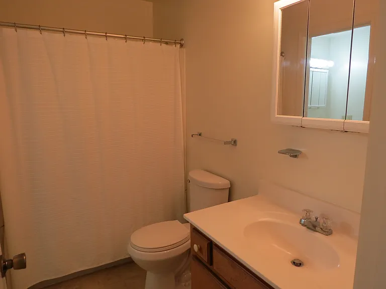 131 King Henry Way — Photo 19