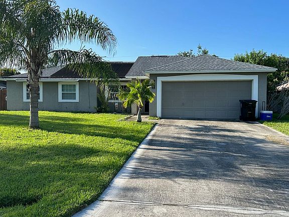 2nd image of 641 SE Damask Avenue