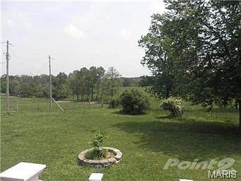 5th image of 323 Hazel Crest Ln