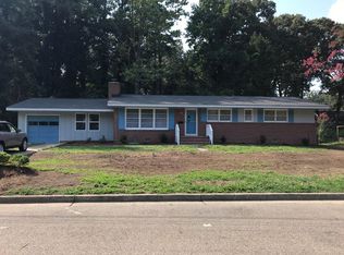 207 Robert Elliffe Rd, Williamsburg, VA 23185