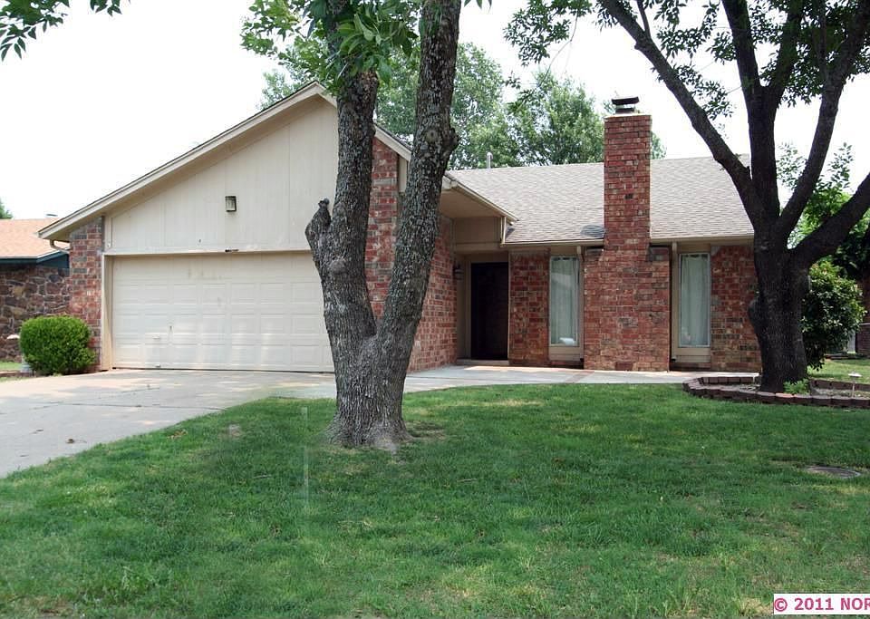 1st image of 3109 S 216 East Ave