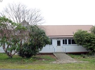 48350 Jackson St, Langlois, OR 97450