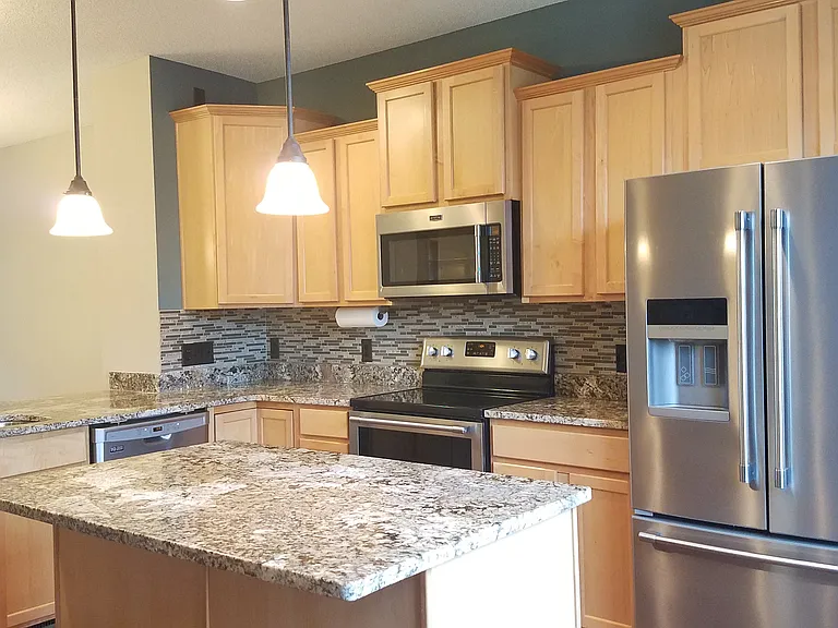 11749 Emery Village Dr N — Photo 3