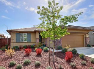 7416 Golden Stars Way, Sacramento, CA 95829