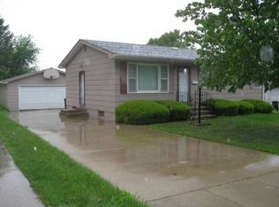 1009 S 2nd St, Marshalltown, IA 50158
