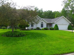 1736 Kapok St SW, Demotte, IN 46310