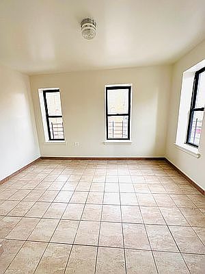 2nd image of 644 Wales Ave APT 17