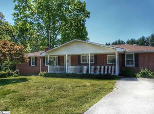 515 E Mountain Creek Rd, Taylors, SC 29687