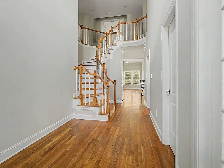 308 Millsfield Dr — Photo 11