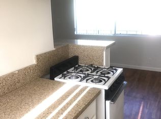 10400 S Inglewood Ave APT J, Inglewood, CA 90304