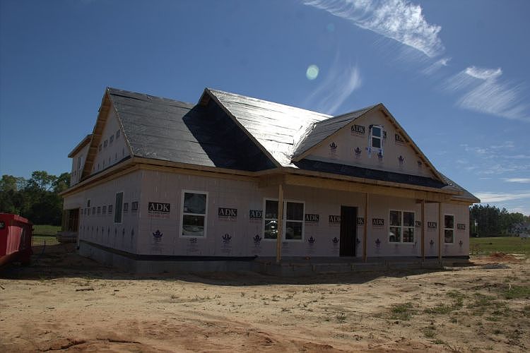 2nd image of 188 Ryma Oaks Ct