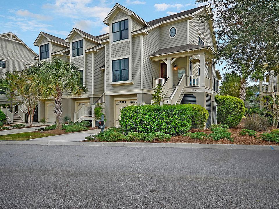 1st image of 2044 Sterling Marsh Ln