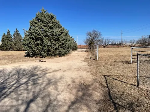 1045 Clark Rd Photo 1
